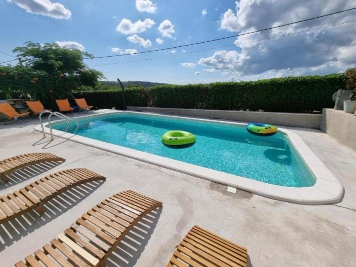 Sweet Room With A Terrace Roc Luaran gambar